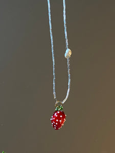 COLLAR STRAWBERRY